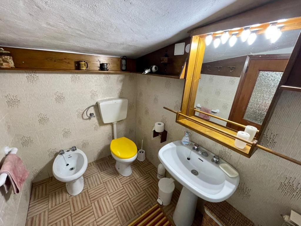 Rosy Apartment - Levanto, 5 Terre Luaran gambar