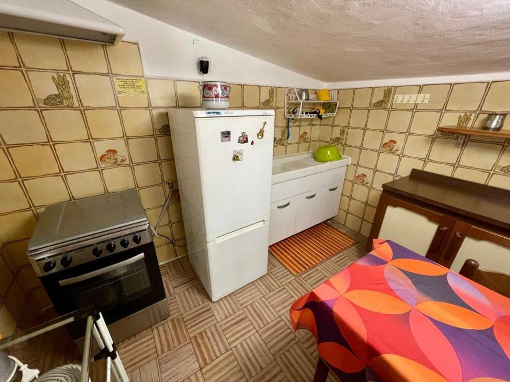 Rosy Apartment - Levanto, 5 Terre Luaran gambar